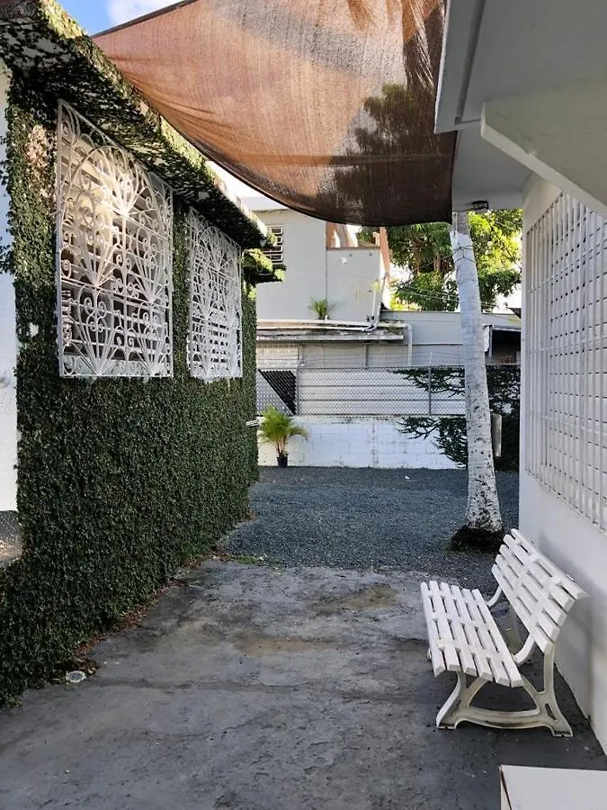 Calle Hollanda 3 Bedroom Home San Juan 0*,